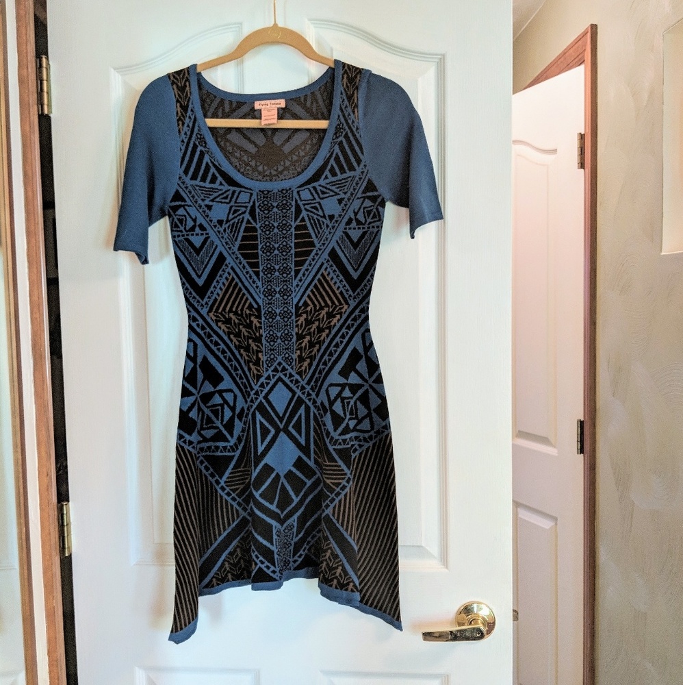 Flying Tomato ♥️ Aztec dress S